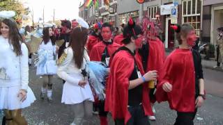 preview picture of video 'Amstenrade  Carnavalsoptocht 2011 HD'