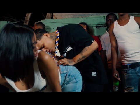 July Queen - Lluvia de Leche 💦 (Video Official)