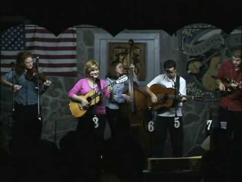 Red Clay Halo - Valerie Smith & Liberty Pike Featuring Becky Buller