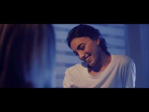 María Artés - Mis ganas (Videoclip Oficial)