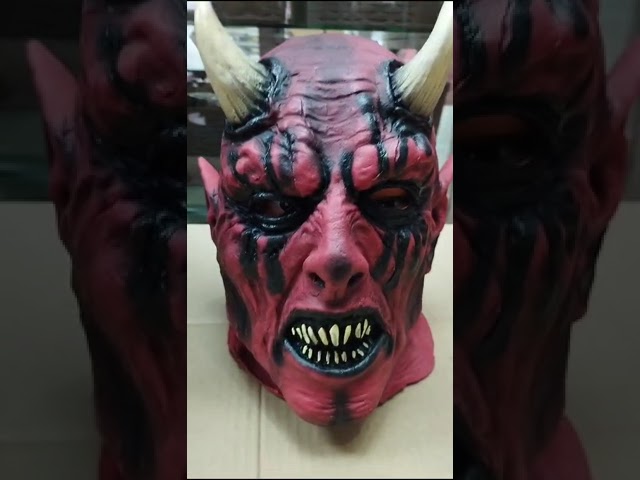 Vídeo relacionado con W WIDMANN MILANO Party Fashion - Máscara de diablo, demonio, cabra, Lucifer con cuernos y cruz, Halloween y carnaval