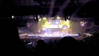 SHKO live lounge RIHANNA 2011