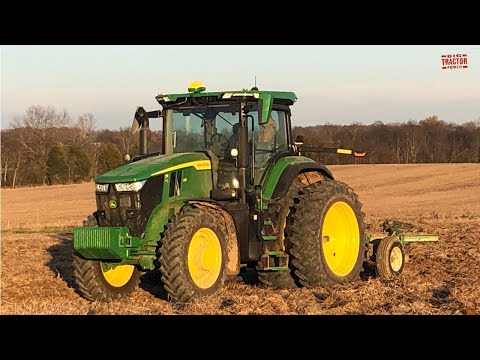 JOHN DEERE 7R 210 Tractor Working on Heavy Tillage