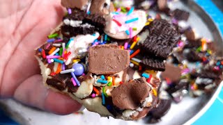 שוקולד פטנט עם עוגיות וסוכריות  Quick chocolate with cookies and candies מטבח בקלי קלות ליהי קרויץ (ליהי קרויץ - מטבח בקלי קלות) - התמונה מוצגת ישירות מתוך אתר האינטרנט יוטיוב. זכויות היוצרים בתמונה שייכות ליוצרה. קישור קרדיט למקור התוכן נמצא בתוך דף הסרטון