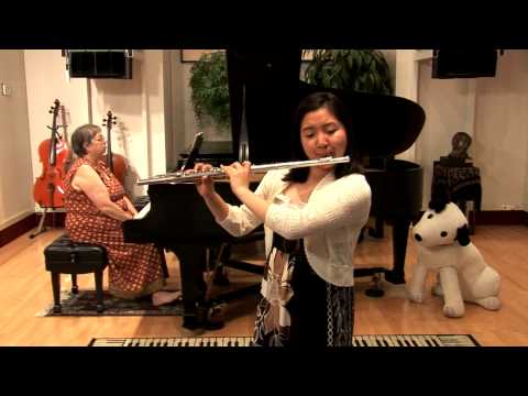 Opus 4 Studios: Esther Lee, flute: Fantaisie Pastorale Hongroise, Op. 26 by Doppler