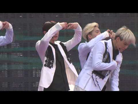 140701 HK Dome - Overdoese [ChanYeol]