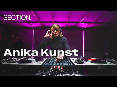 Anika Kunst | Vinyl Techno DJ Set | SECTION. | November 2025