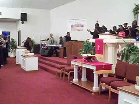 Bernita Bias Leading Praise And Worship MBCB Orange, Texas