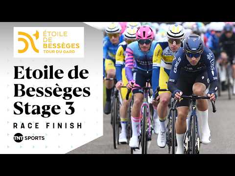 HUGE SPRINT! 🔥 | Men's Étoile de Bessèges Stage 3 Final KM's | TNT Sports Cycling
