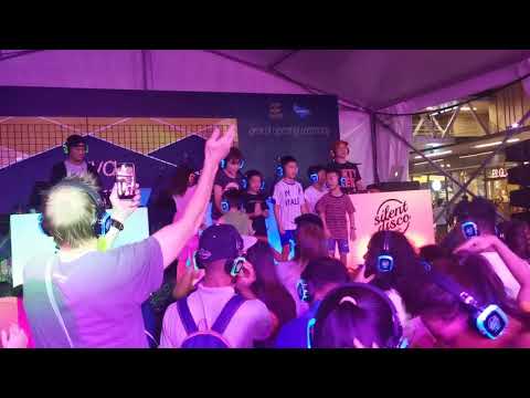 Silent Disco: Disco Party without Music?