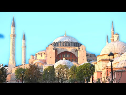 Top 15 Places to See in Istanbul, Turkey