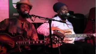 Corey Harris & Moh Kouyate - Highway 61 (Mississippi Fred McDowell)