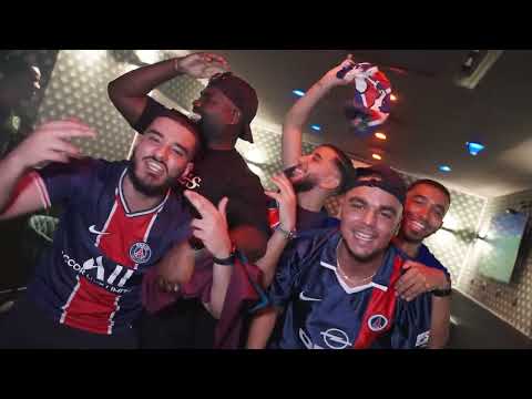 NINOCESS - EN ROUGE ET BLEU