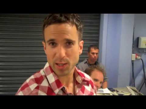 Beatbullyz BOUNCE (OUT NOW) dont just listen to us? Listen to them!!!