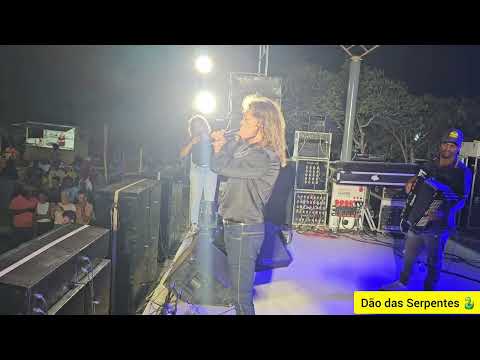 Neném e Banda no Parque de exposições em Paramirim Bahia.