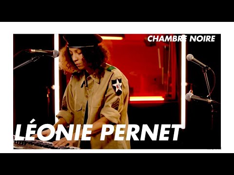 Léonie Pernet - Le Trabendo, Parc de la Villette, Paris, FRA (Dec 17, 2015) 2160p UHDTV UltraHD 4K