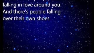 Stay Out - Nina Nesbitt (lyrics)