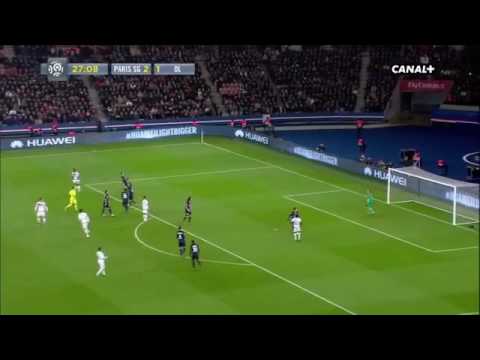 K.Trapp chambré par le public du pard des princes psg ol