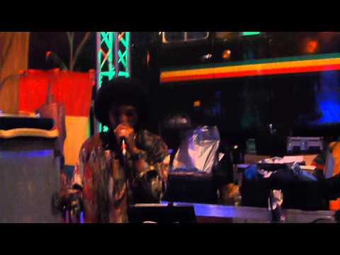 Jah Shaka @Reggaebus 2015