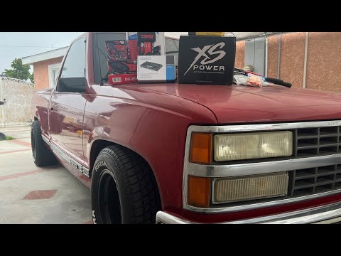 INSTALLING A SOUND SYSTEM ON MY 90 OBS!! PART 1