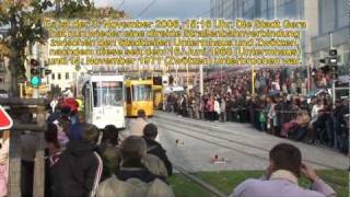 preview picture of video 'Mitfahrt/Impressionen von der Eröffnung der Stadtbahnlinie 1 in Gera (3. 11. 2006)'