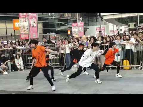 BOY STORY BUSKING in ShenYang(Fancam)