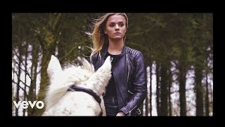 Papercuts by Illy - A2 Music Video