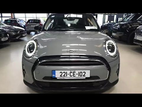 Mini Cooper Cooper Classic 4 Door - Image 2