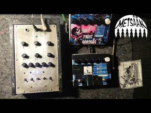 DIRTY DRONE DELUGE - a shadow modulated 4step sequencer with delay/distortion