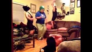 preview picture of video 'Best Harlem Shake Garay Family'