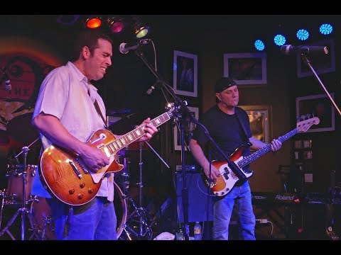 Albert Castiglia 2018-10-13 Boca Raton, Florida - The Funky Biscuit - Closing Time