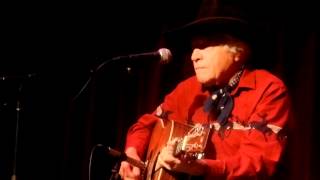 4  - Buck Rambling Jack Elliot at Woody Guthrie Centennial