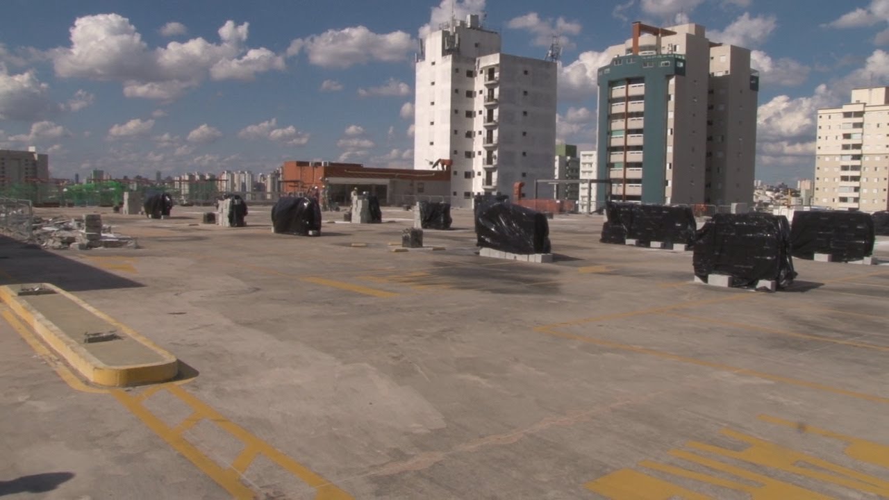 Diário percorre as obras do Golden Square Shopping