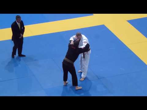 Gustavo Batista - IBJJF European Open 2017 - Brown Adult - Medium-Heavy