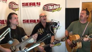 Sister Hazel performs &#39;Champagne High&#39; -- LIVE in the Bear&#39;s Den