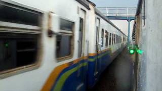 preview picture of video 'Train Railway : Mutiara Selatan Passing Rancaekek'