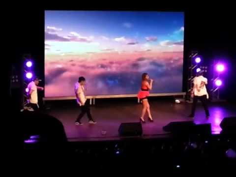 130224 Ailee @ 2k13FeelKorea Heaven + talk + Umbrella