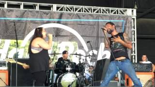 Strung Out feat. Jenarchy - Wrong Side Of The Tracks (Live at Warped Tour)
