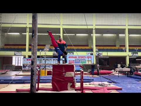 Harschit Damodharan leaning Gatson on PBARS with Yin Alvarez @Jason Gatson