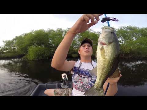 Aaron Outdoors: Pond Fishing with GoPro Hero 3+