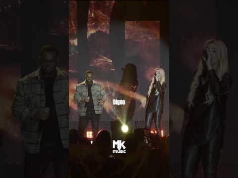 Ele é digno de toda honra e glória. Assista "Digno" dos cantores Marine Friesen e Samuel Messias #mk