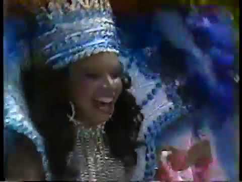 Desfile histórico   Caprichosos de Pilares 1985