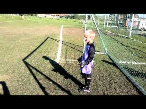 Rune als keeper bij Balgerhoeke U7