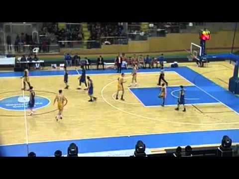 PLATA LEYMA BASQUET CORUÑA,66 - REGAL FC. BARCELONA,61 (04/02/2012 0:00:00)