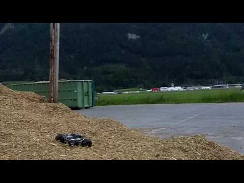 HPI Savage Flux Black Pearl Jumps