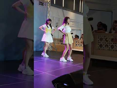 230611 (Ni Fancam) The Glass Girls - อย่ามา @ Nikko Nikko Day - Donki Mall Thonglor