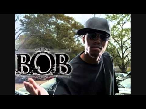 B.O.B feat. Hayley Williams, Eminem and Reign - Airplanes pt. 3 REMIX [HQ]