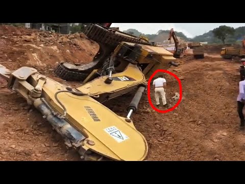 Extremely Dangerous Idiots Heavy Equipment Excavator Operator Skill - Heavy Equipment Tire Handling