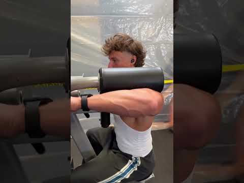 The pump at the end was crazy . . . #muscle #gym #bodybuilding #fitnessmodel #workout