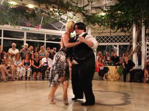 Alejandra Mantinan e Aoniken Quiroga - Gran gala al Sierra Silvana (Show 3di3)